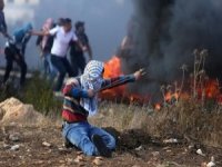 Direnişçiler son 24 saatte Batı Şeria ve Kudüs'te 53 direniş eylemi gerçekleştirdi