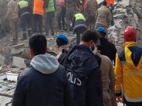 Deprem bölgesindeki yardımları evine götüren emniyet müdürü açığa alındı