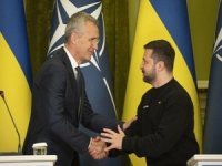 NATO Genel Sekreteri Stoltenberg'den Kiev'e sürpriz ziyaret