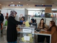 Yurt dışı seçmenleri, Esenboğa Havalimanı'nda oy verme işlemlerine başladı