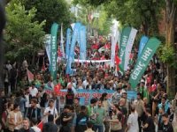 Mavi Marmara'nın 13'üncü Yıldönümünde yürüyüş gerçekleştirildi
