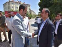 HÜDA PAR Milletvekili Ramanlı Bitlis'te esnaf ziyaretinde bulundu