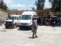 Afganistan'da minibüs nehre düştü: 6 ölü 3 yaralı