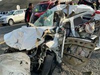 Ağrı’da kamyonla otomobil çarpıştı: 2 ölü, 2 yaralı