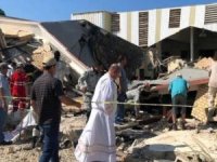 Meksika'da çatısı çöken kilisede 10'dan fazla kişi öldü