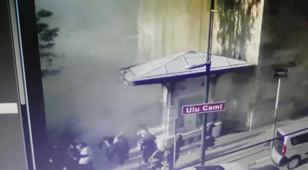 Bursa'da canlı bomba kendini patlattı 4