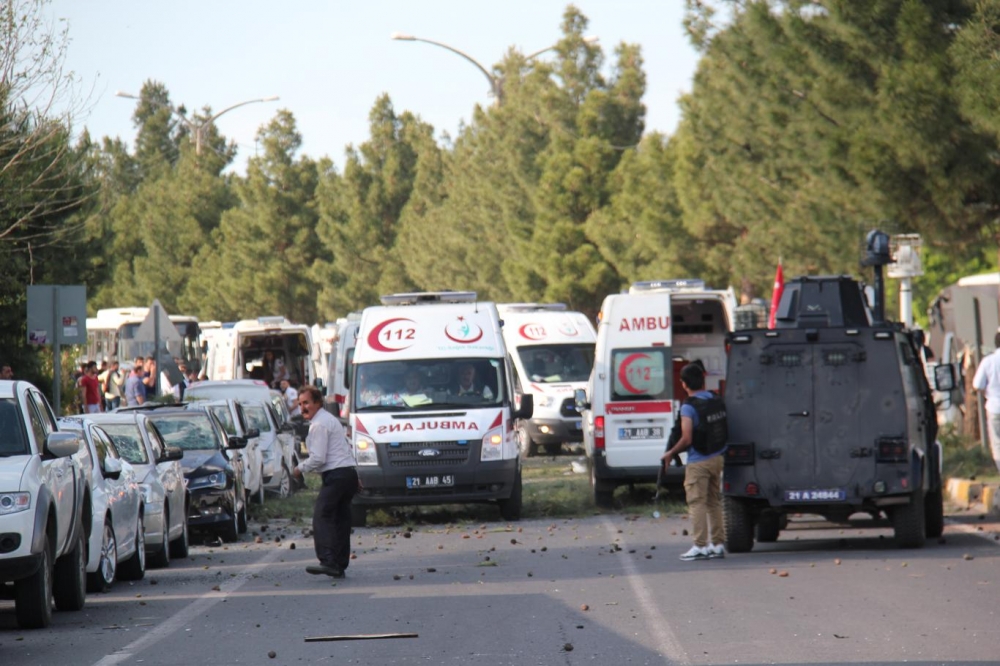 Diyarbakır’da büyük patlama oldu 5