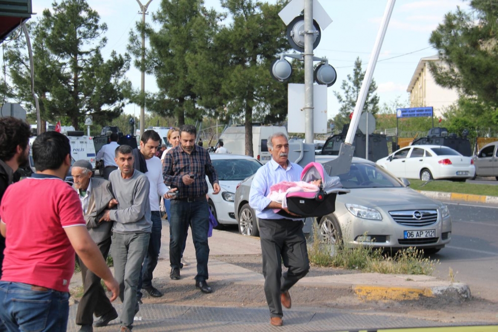 Diyarbakır’da büyük patlama oldu 6