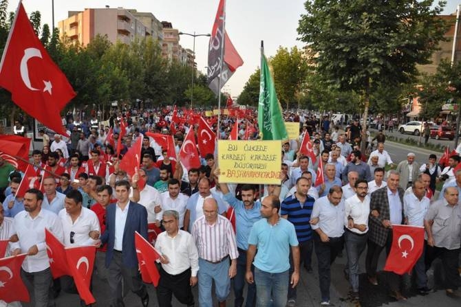 Batman teröre karşı ayakta! 1