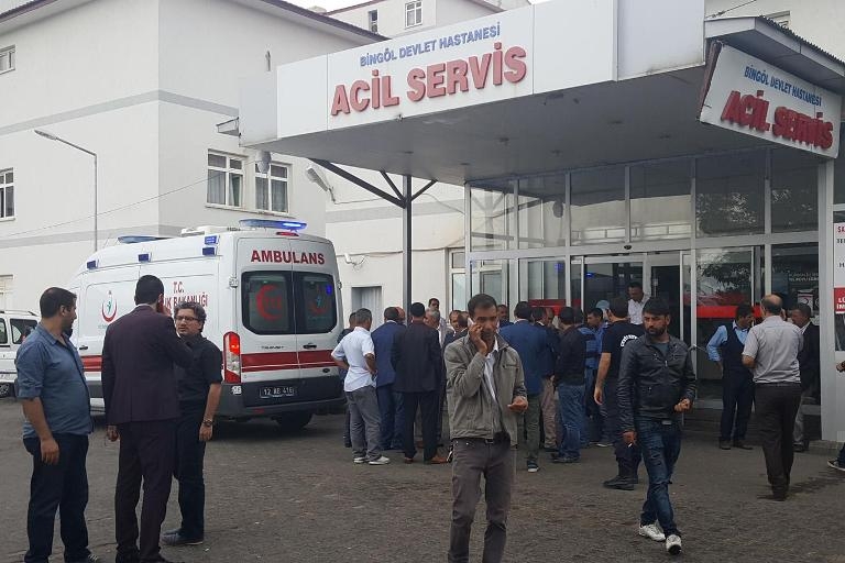 Bingöl'de trafik kazası: 4 ölü 11 yaralı 10