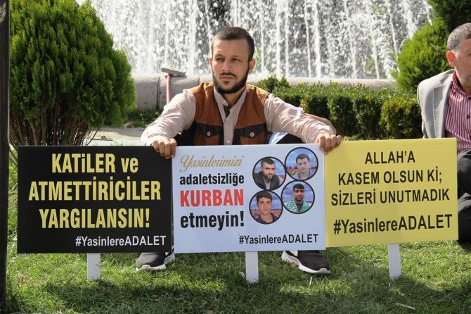 Mahkemede sanıklar rollerini oynuyor 9