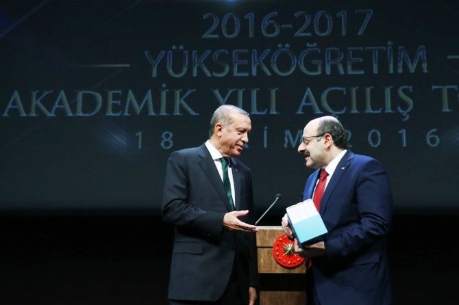 Cumhurbaşkanı Erdoğan: "Üniversiteleri topluma değer katan kurumlar yapa 5