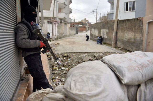 PKK Cizre'de en ağır kaybı verdi 265 ölü 15