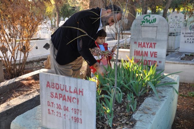 Oğlumu katleden PKK'lının boynunda haç vardı 8