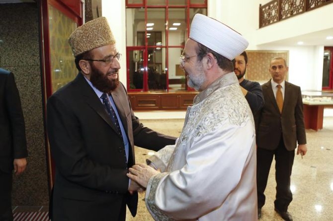 Görmez'den Avrupa'daki cami saldırıları uyarısı! 3