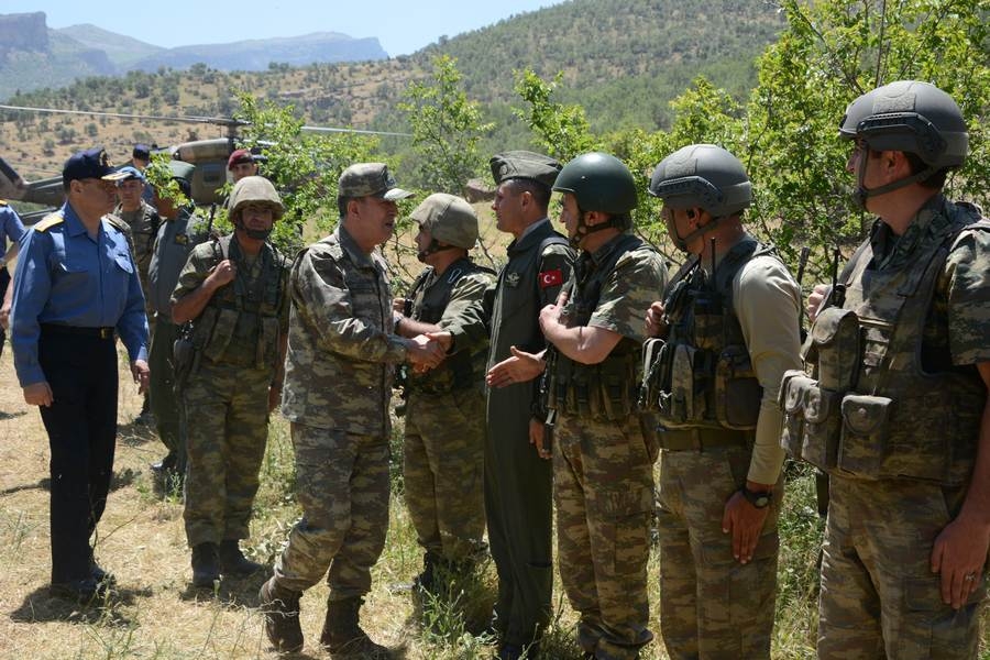 Akar ve Bakanlar cenaze töreni ve olay yerinde! 11