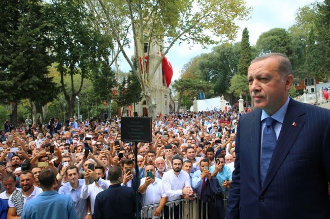 Erdoğan: Bu ülkede ezanları susturmaya kimsenin gücü yetmeyecek! 8