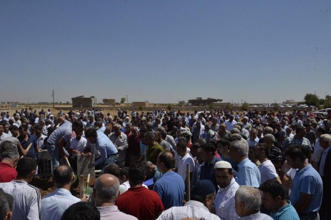 7 tarım işçisi Mardin'de defnedildi 14