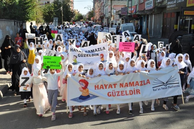 Batman’da çocuklardan muhteşem namaz yürüyüşü! 8