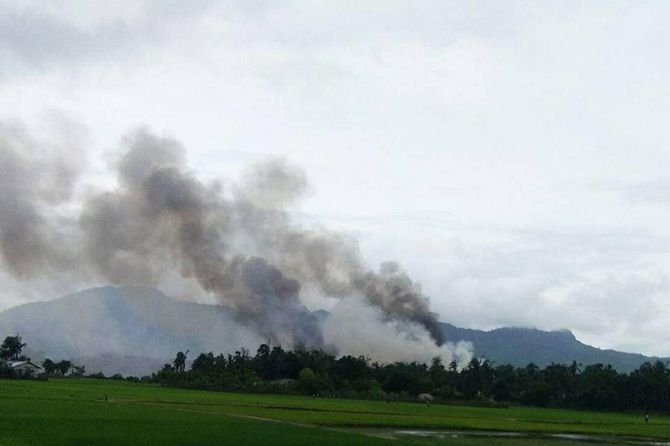 Arakan'da Müslümanlara yönelik soykırım ve katliamlar devam ediyor 4