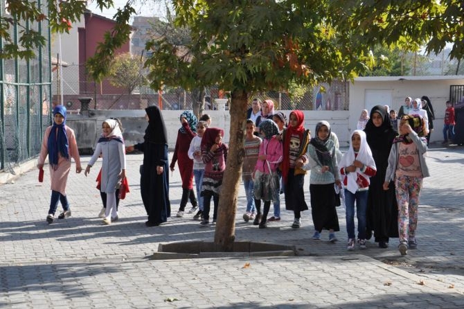 On binler 'Kur'an Pınarı'nda sınav heyecanını yaşadı 12