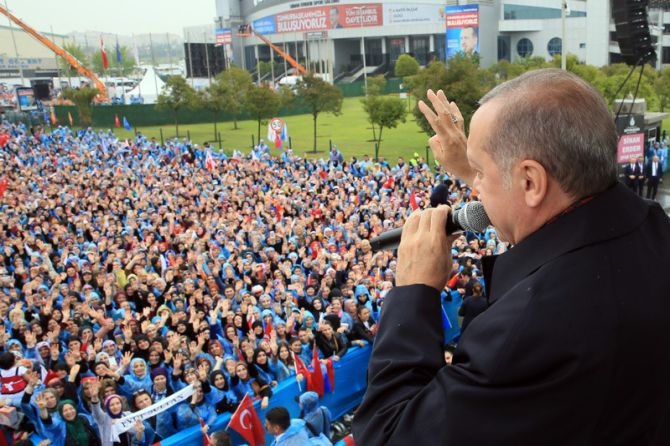 Erdoğan: "Biz sadece Allah'ın huzurunda eğildik" 14