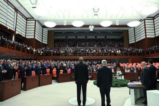 Cumhurbaşkanı Erdoğan, TBMM Genel Kurulu’nda yemin ederek göreve başladı 1