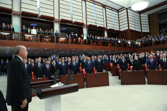 Cumhurbaşkanı Erdoğan, TBMM Genel Kurulu’nda yemin ederek göreve başladı 10