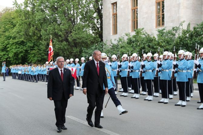 Cumhurbaşkanı Erdoğan, TBMM Genel Kurulu’nda yemin ederek göreve başladı 16