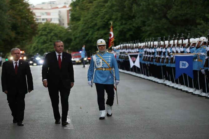 Cumhurbaşkanı Erdoğan, TBMM Genel Kurulu’nda yemin ederek göreve başladı 6