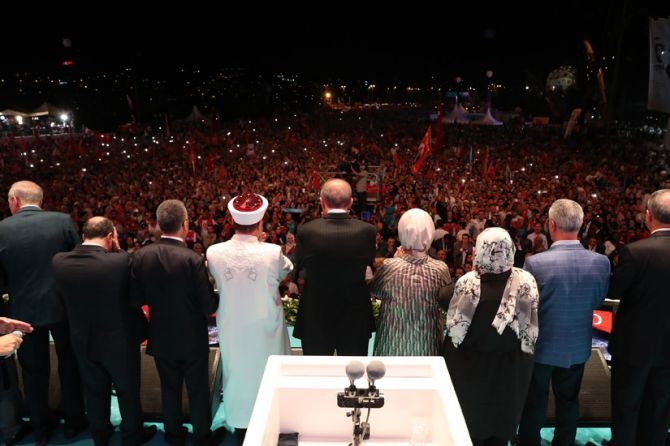 "15 Temmuz tüm Türkiye'nin zaferidir" 21