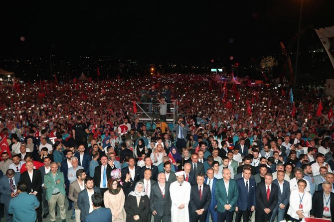 "15 Temmuz tüm Türkiye'nin zaferidir" 24