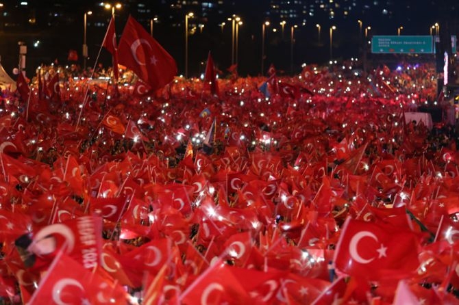 "15 Temmuz tüm Türkiye'nin zaferidir" 27