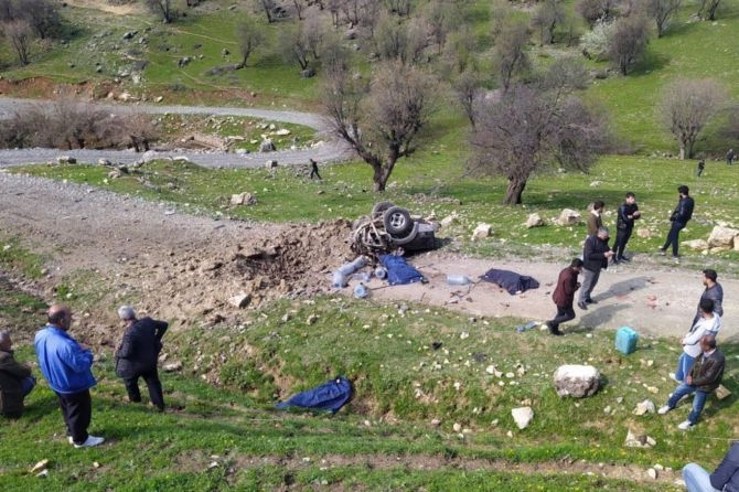 PKK’nın katlettiği köylülerden geriye ceset parçaları kaldı! 6