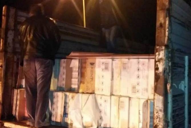 Polis 280 bin paket kaçak sigara ele geçirdi 1