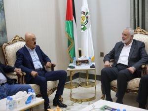 HAMAS lideri Heniyye, El Fetih yetkilileri ile bir araya geldi