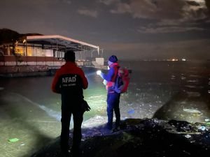 Zonguldak'ta kayıp mürettebatları arama çalışmalarına ara verildi