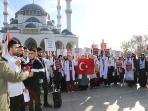 Ankaralı hekimlerden Filistin için sessiz yürüyüş