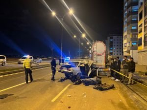 Adana'da trafik kazası: 1 ölü 4 yaralı