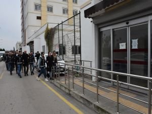 Adana'da rüşvet operasyonu: 5 tutuklama