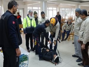 Umut Kervanı, afetlere müdahale için eğitim aldı