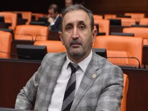 HÜDA PAR Milletvekili Demir: Siyaset kurumuna düşen ders halkın gündeminden uzaklaşmamak, yanlışta ısrar etmemektir