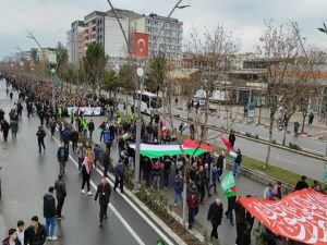 Batman'da yoğun bir katılımla "Büyük Kudüs Yürüyüşü" düzenlendi