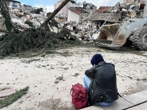 Deprem bölgesinde eğitim ve öğretime 1 gün ara verildi