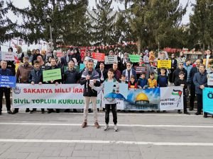 Sakarya'da STK'lardan Gazze çağrısı: Halkın başlattığı boykota devletin kurumları da dahil olsun