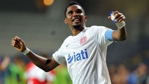 Samuel Eto'o Beşiktaş'a gelmek için kamptan ayrıldı