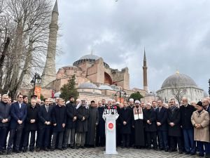 Erbaş: Zulmü durdurmak için gayret göstermek, Müslümanın insani, vicdani ve dini görevidir