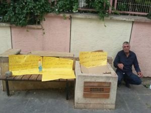 Belediye işçisi açlık grevi eylemi başlattı!
