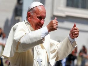 Papa, sayısal değerinde 666 geçen 'uğursuz' bağışı reddetti.