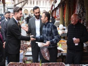 HÜDA PAR Konya Büyükşehir adayı Acu esnaf ziyaretinde bulundu